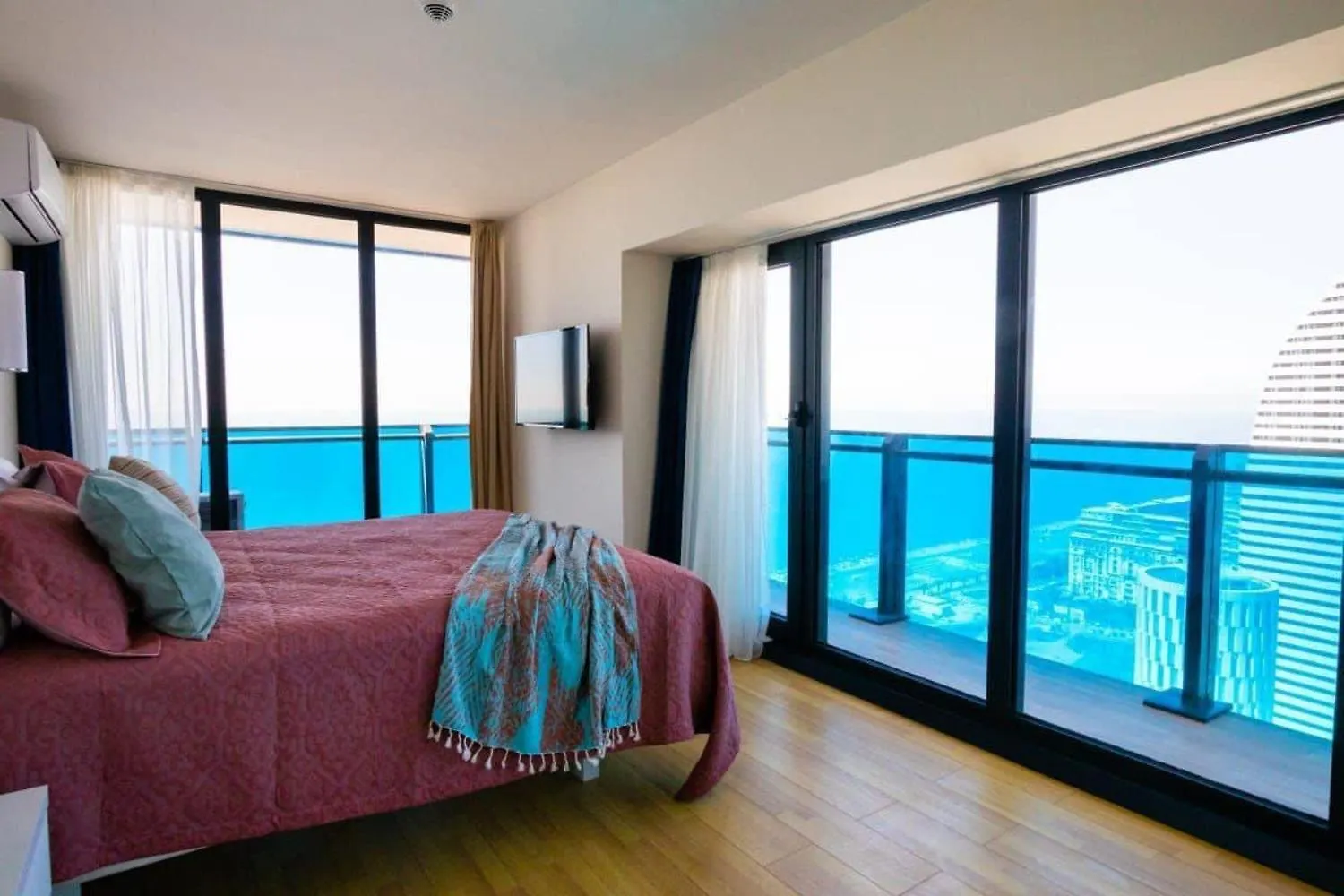 Orbi City Sea View 24/7 Batumi